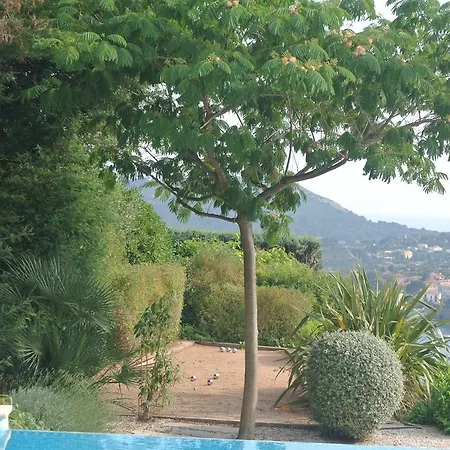 Family Cote D'azur Сен-Рафаель